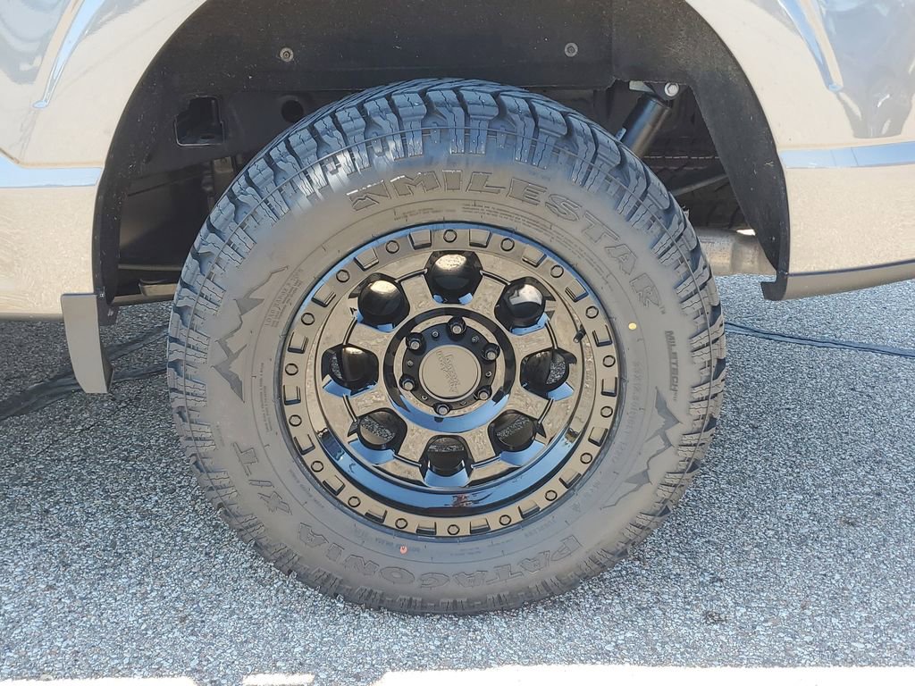 Used 2025 Ford F150 STX w/ Equipment Group 201A FX4 image 5