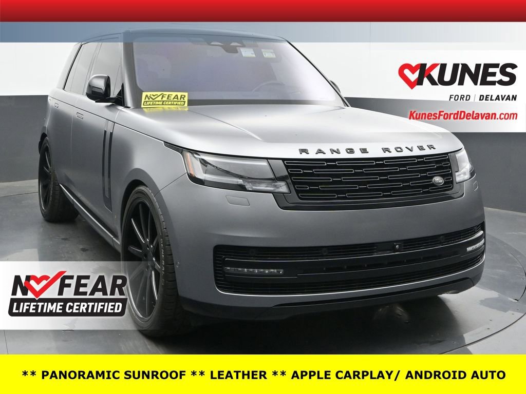 Used 2023 Land Rover Range Rover SE image 1