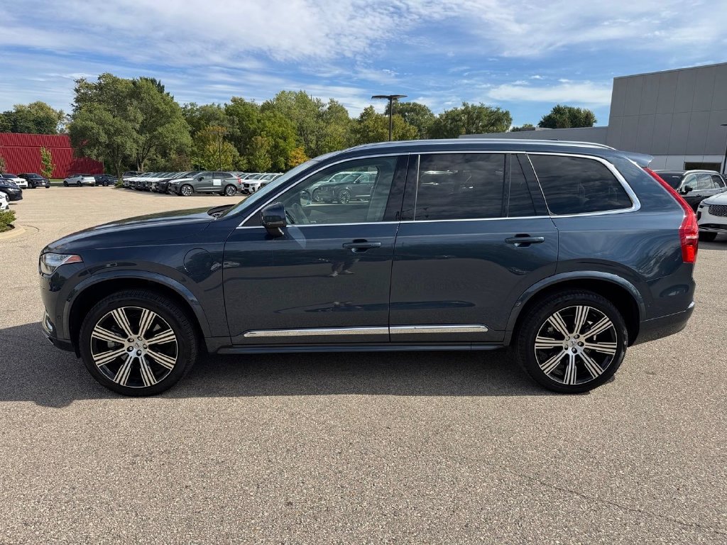 Certified 2024 Volvo XC90 T8 Ultimate w/ Protection Package Premier AWD/4WD image 2