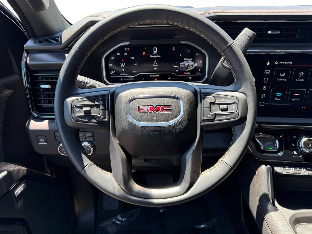 Used 2025 GMC Sierra 2500 AT4 w/ AT4 Premium Plus Package AWD/4WD image 12