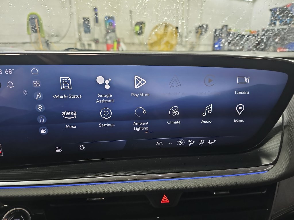 Used 2024 Buick Envision Preferred AWD/4WD image 27
