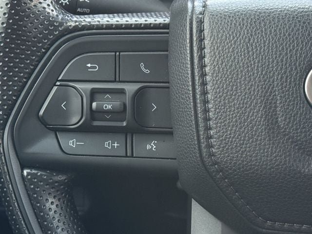 Used 2024 Toyota Tacoma SR AWD/4WD image 14