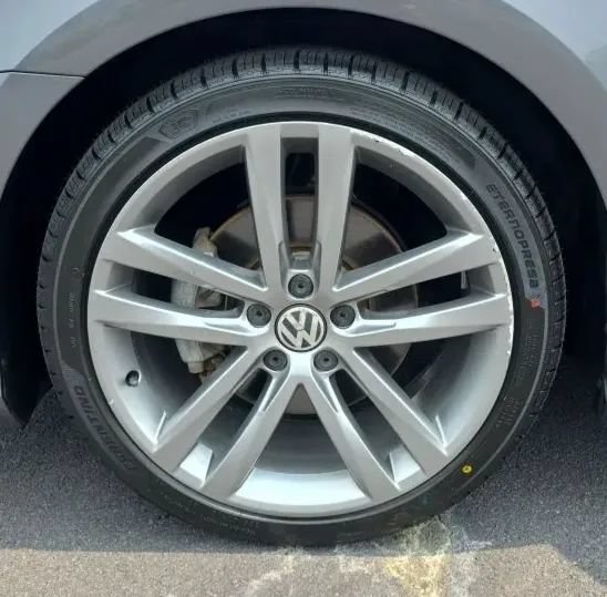Used 2017 Volkswagen Passat 1.8T R-Line FWD image 46