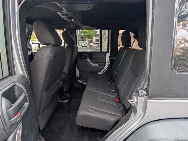Used 2018 Jeep Wrangler Unlimited Sport S image 13