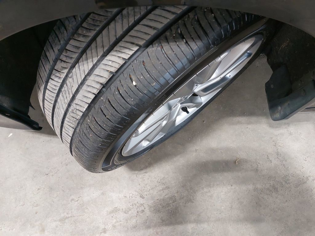 Used 2018 Honda Accord LX image 27