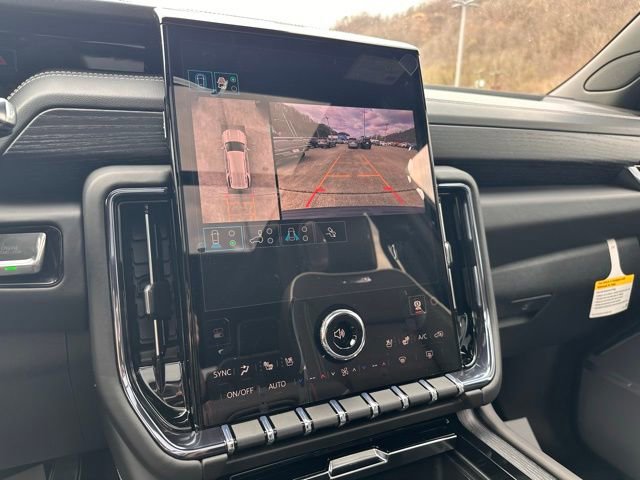 New 2026 GMC Yukon AT4 Ultimate image 13