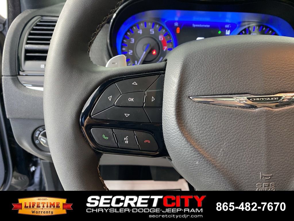 Used 2023 Chrysler 300 S w/ Comfort Group image 15