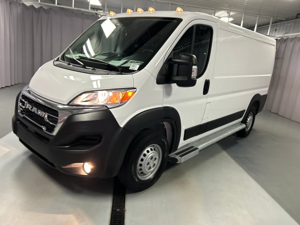 Used 2025 RAM ProMaster 2500 w/ U-Haul Equipment Group FWD image 3