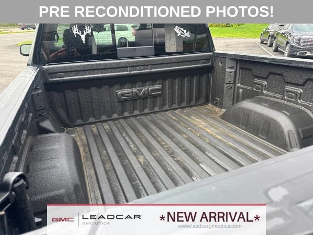 Used 2025 GMC Sierra 1500 Elevation w/ Elevation Premium Package AWD/4WD image 14