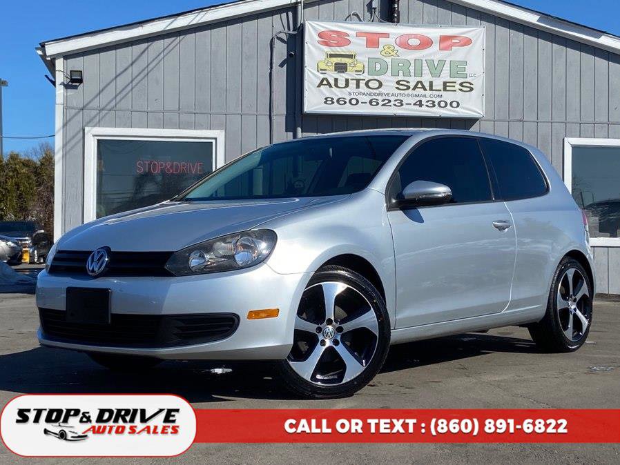 Used 2010 Volkswagen Golf 2-Door image 1