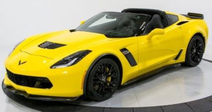 Used 2015 Chevrolet Corvette Z06 w/ 3LZ Preferred Equipment Group RWD image 1