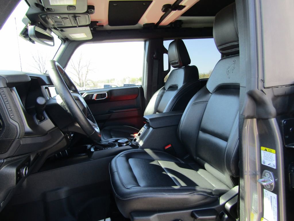 Used 2025 Ford Bronco Badlands AWD/4WD image 13