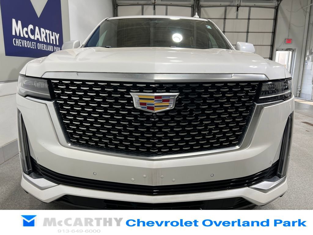 Used 2022 Cadillac Escalade Premium Luxury image 10