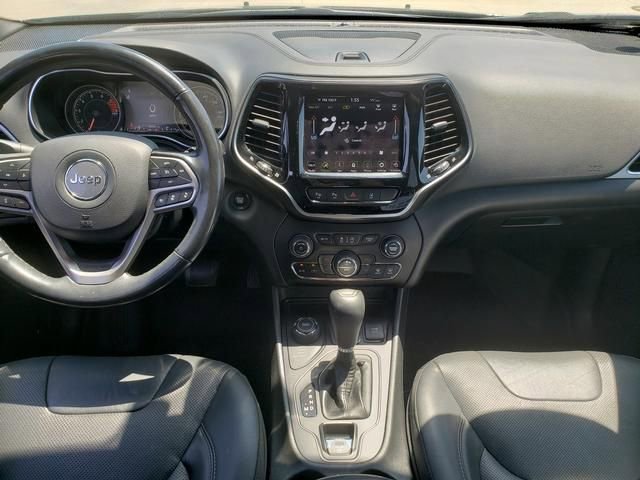 Used 2020 Jeep Cherokee High Altitude AWD/4WD image 16