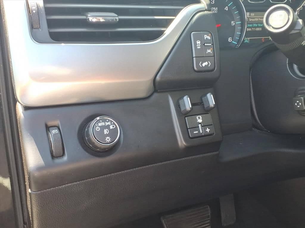 Used 2016 Chevrolet Tahoe LT w/ Texas Edition Package RWD image 19