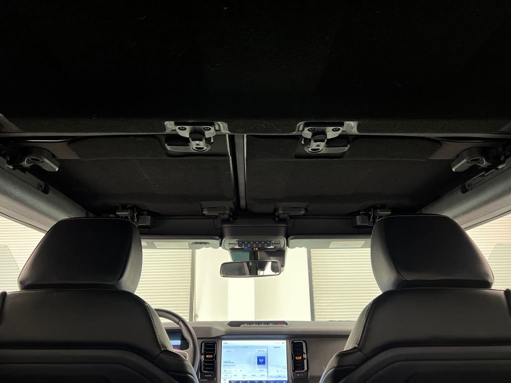 Used 2024 Ford Bronco Badlands image 30