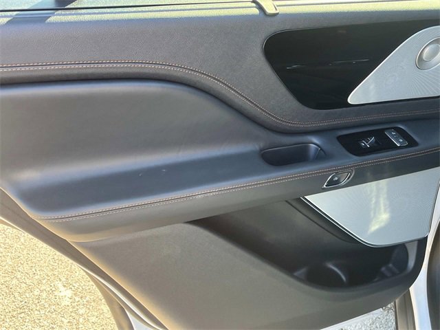 New 2025 Lincoln Aviator Black Label w/ Jet Appearance Package image 19