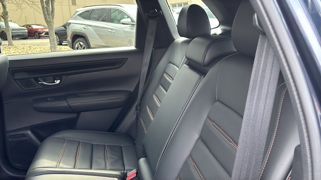 Used 2025 Honda CR-V Sport-L image 30