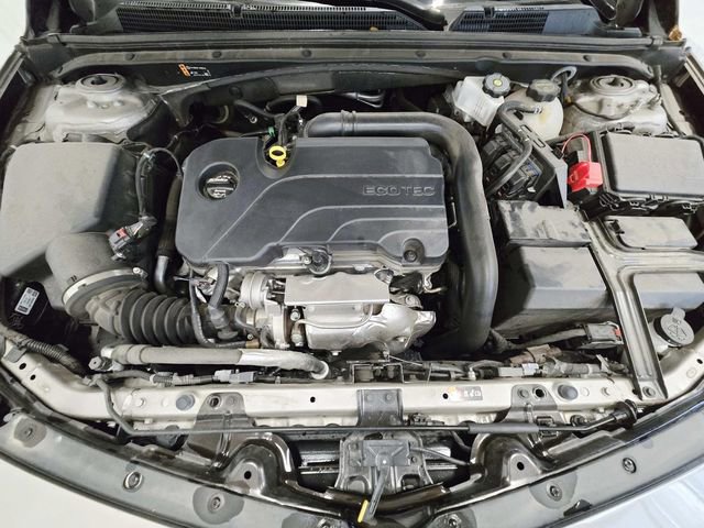Used 2025 Chevrolet Malibu LS FWD image 13