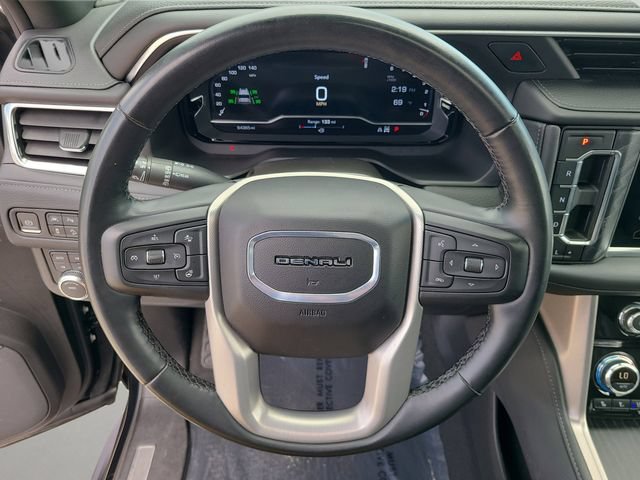Used 2024 GMC Yukon XL Denali AWD/4WD image 24