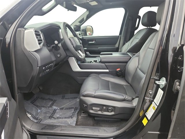 Used 2024 Toyota Tundra Platinum image 10