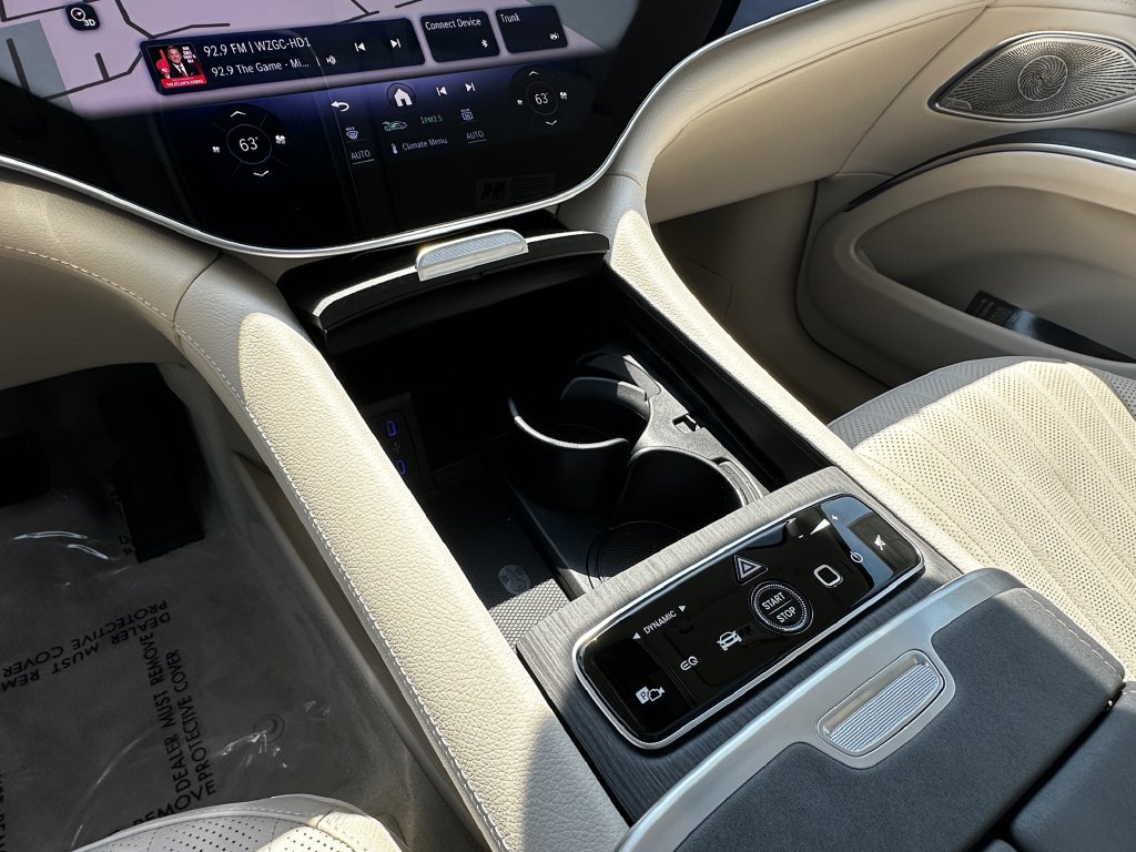 New 2026 Mercedes-Benz EQS 400 4MATIC SUV image 34