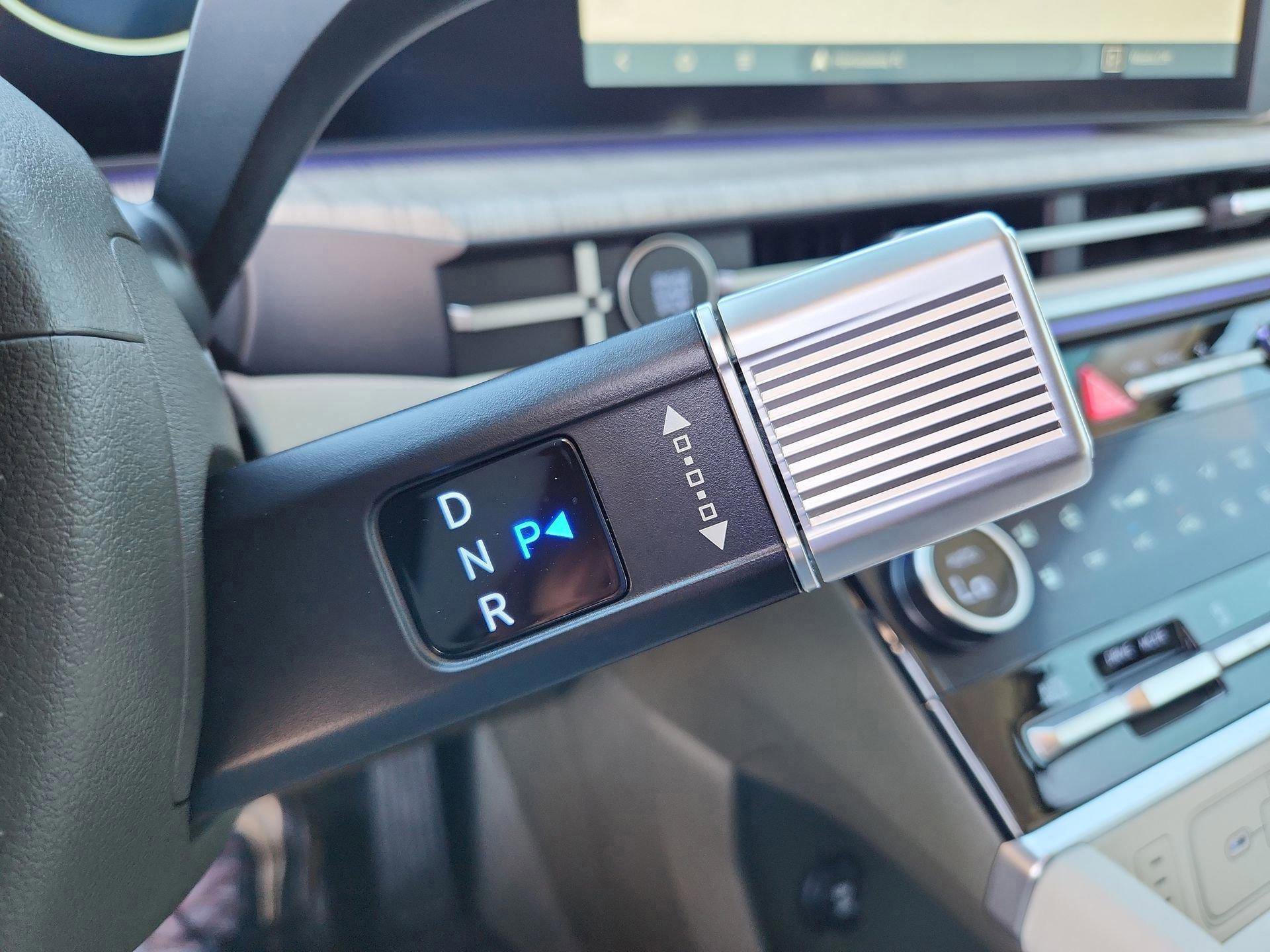 Used 2025 Hyundai Santa Fe Calligraphy image 26