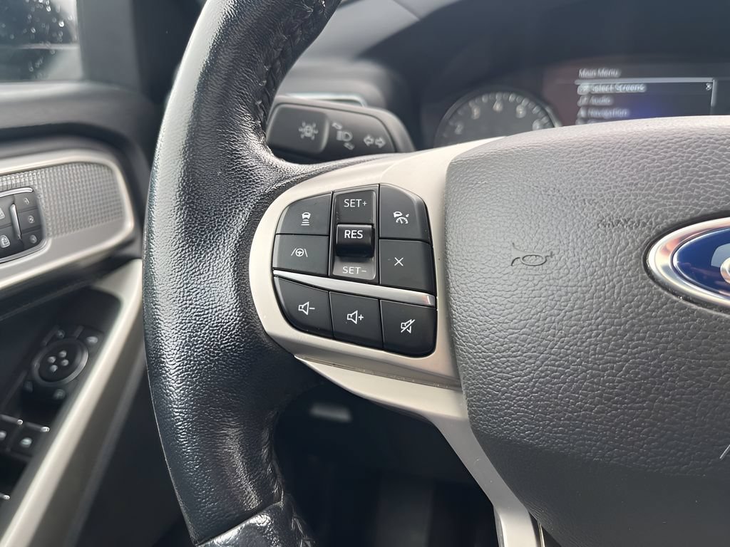Used 2022 Ford Explorer Limited AWD/4WD image 18