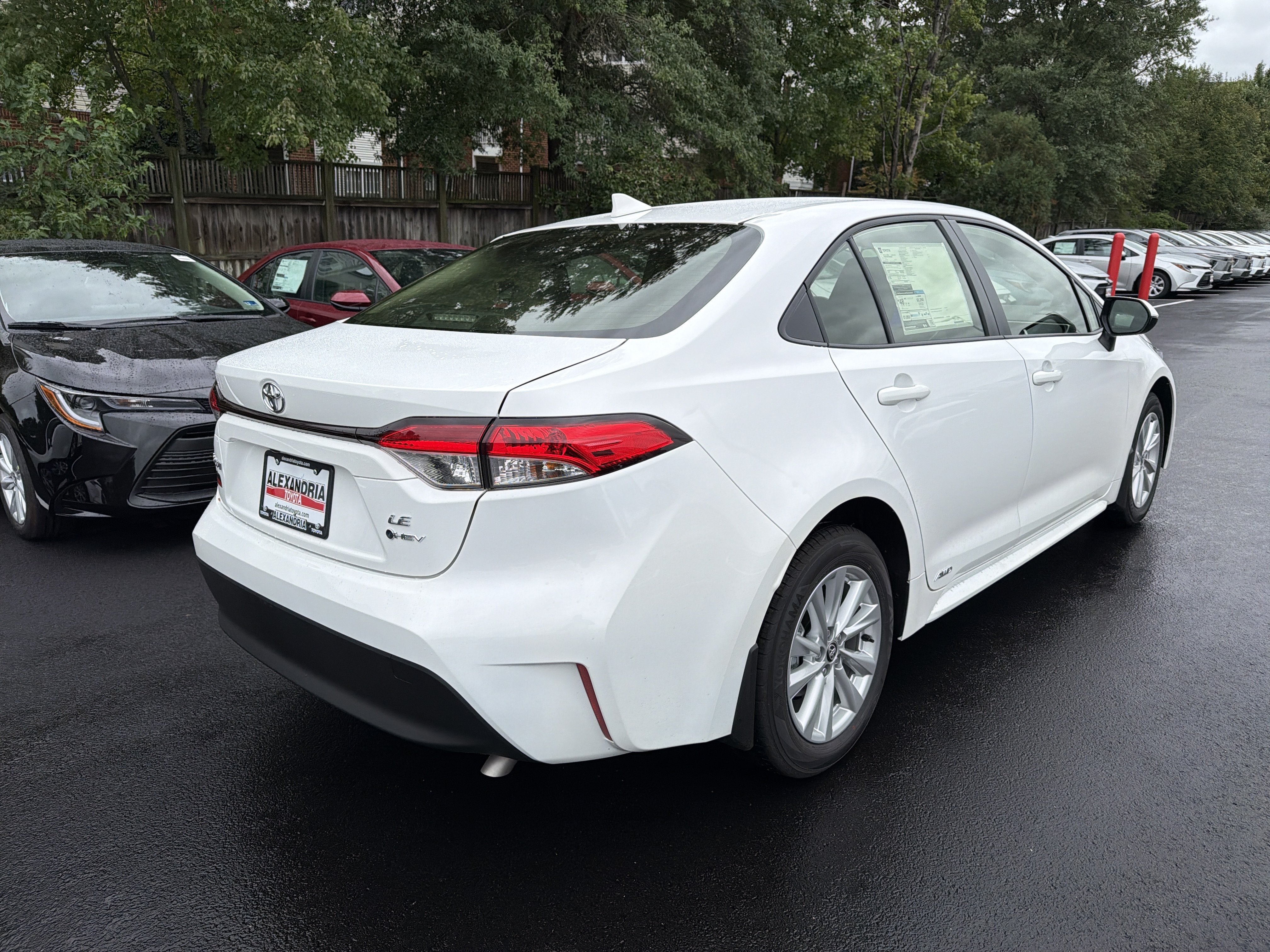 New 2026 Toyota Corolla LE w/ LE Premium Package AWD/4WD image 4