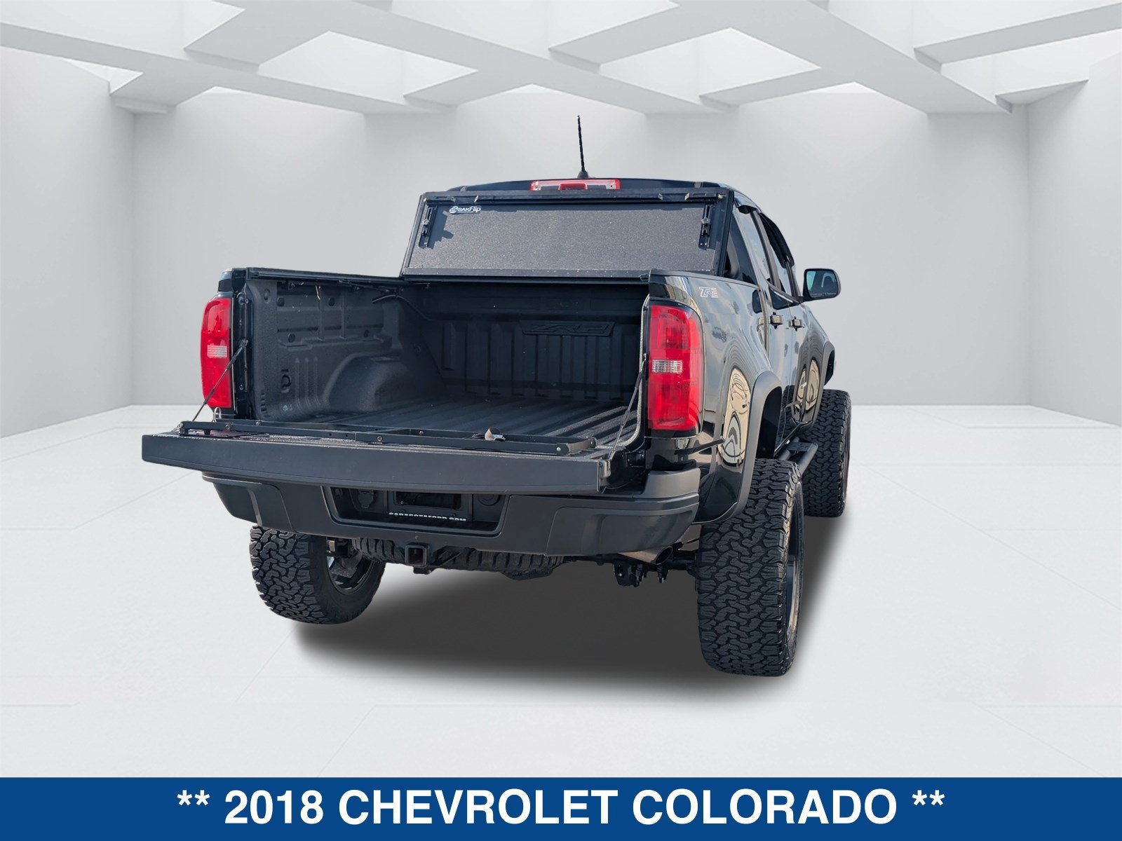 Used 2018 Chevrolet Colorado ZR2 AWD/4WD image 17
