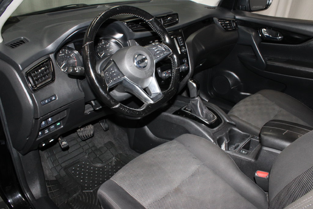 Certified 2022 Nissan Rogue Sport SV AWD/4WD image 22