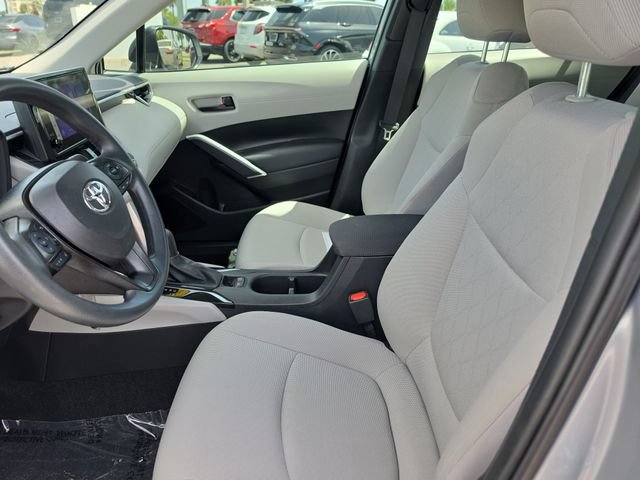 Used 2024 Toyota Corolla Cross L FWD image 15