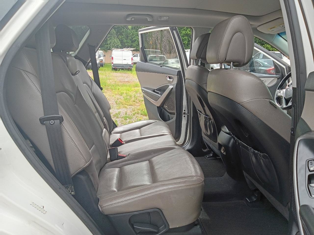 Used 2017 Hyundai Santa Fe FWD image 22