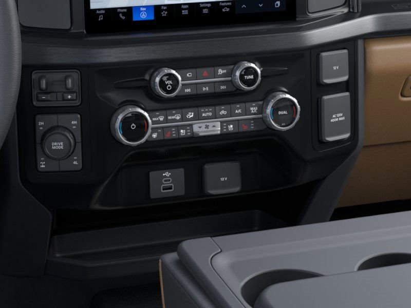 New 2026 Ford F250 Lariat w/ Lariat Premium Package image 15