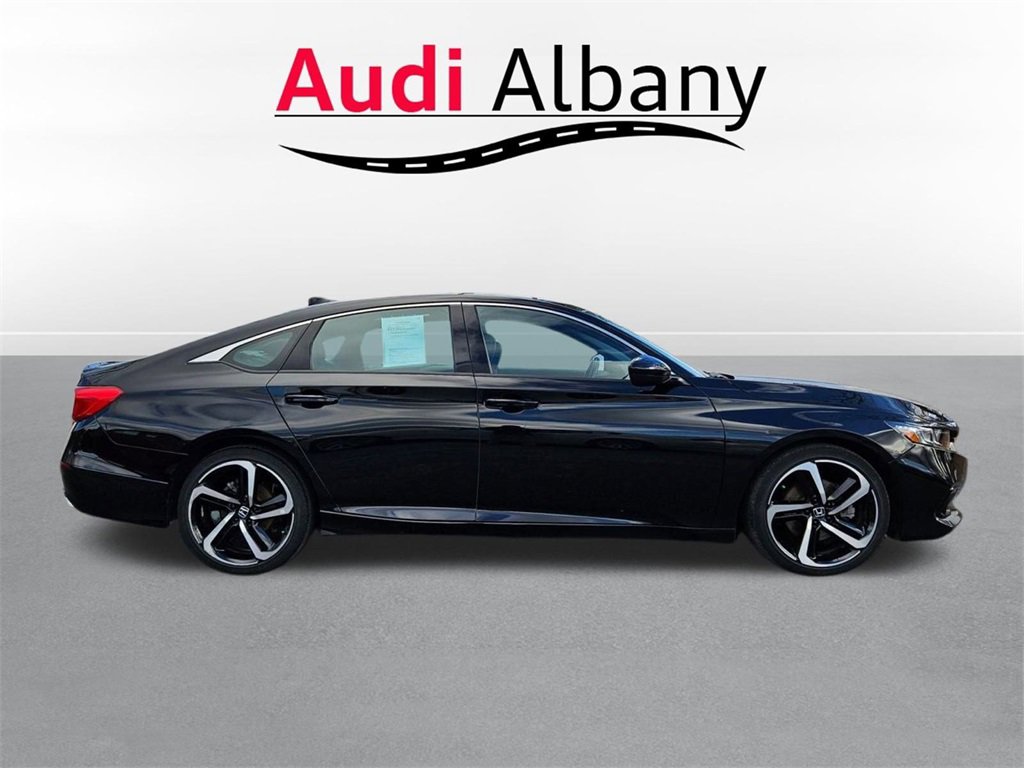 Used 2022 Honda Accord Sport image 3