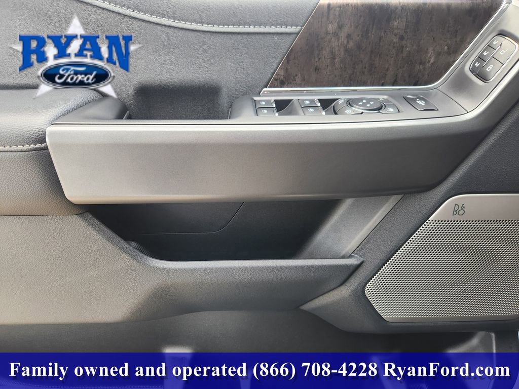 New 2026 Ford F250 Lariat image 18