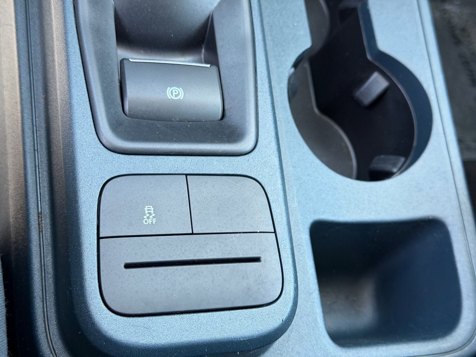 Used 2025 Ford Maverick XL FWD image 32