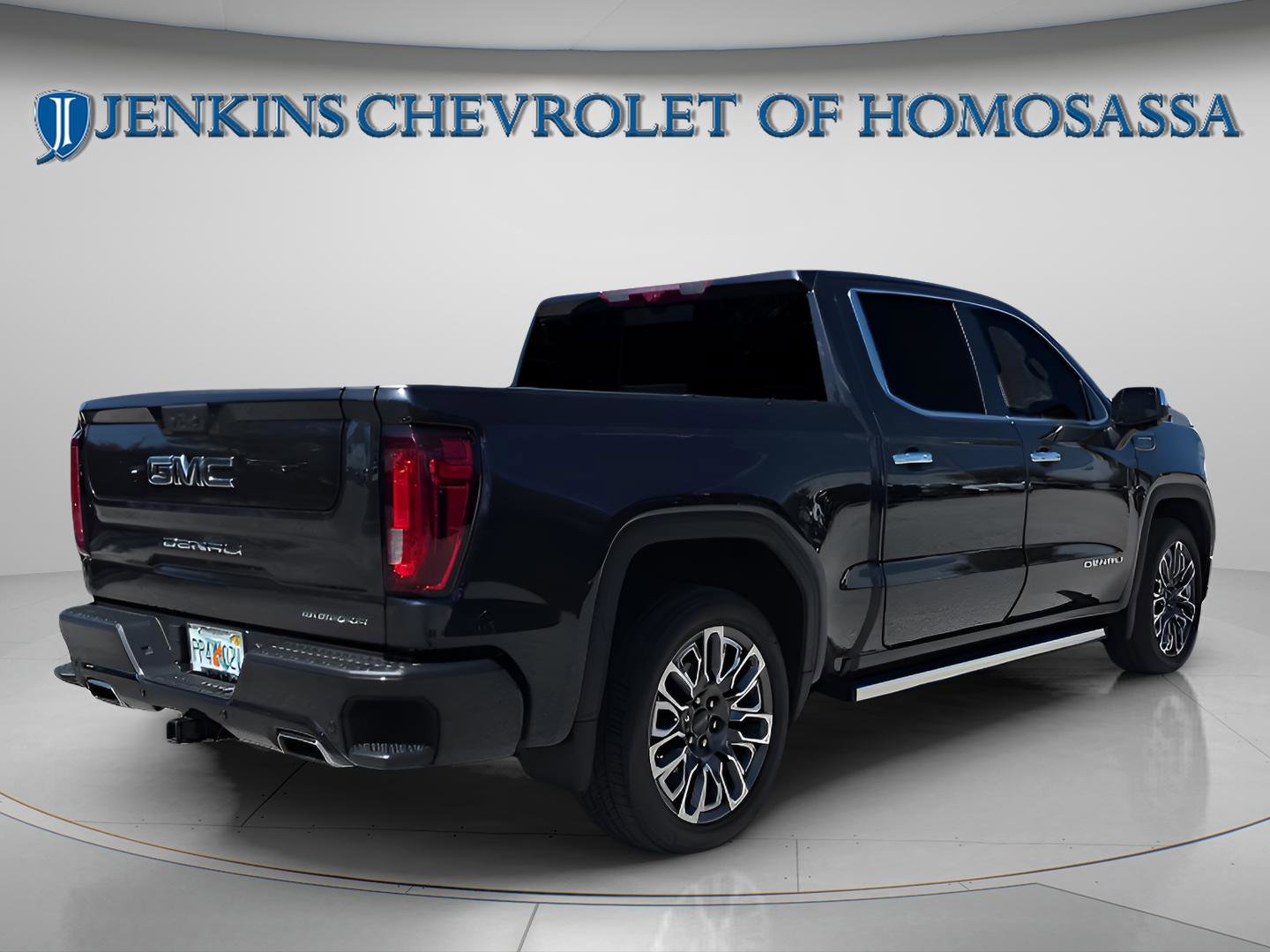 Used 2024 GMC Sierra 1500 Denali Ultimate AWD/4WD image 4