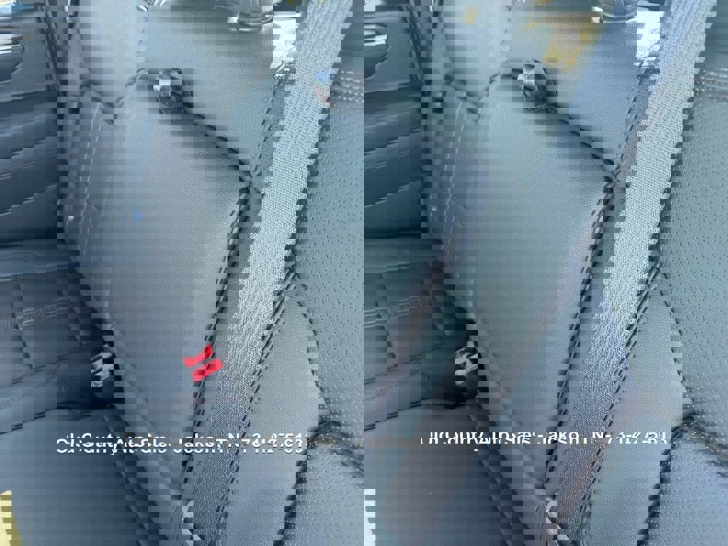 Used 2025 Chevrolet Silverado 2500 High Country w/ Midnight Edition image 39