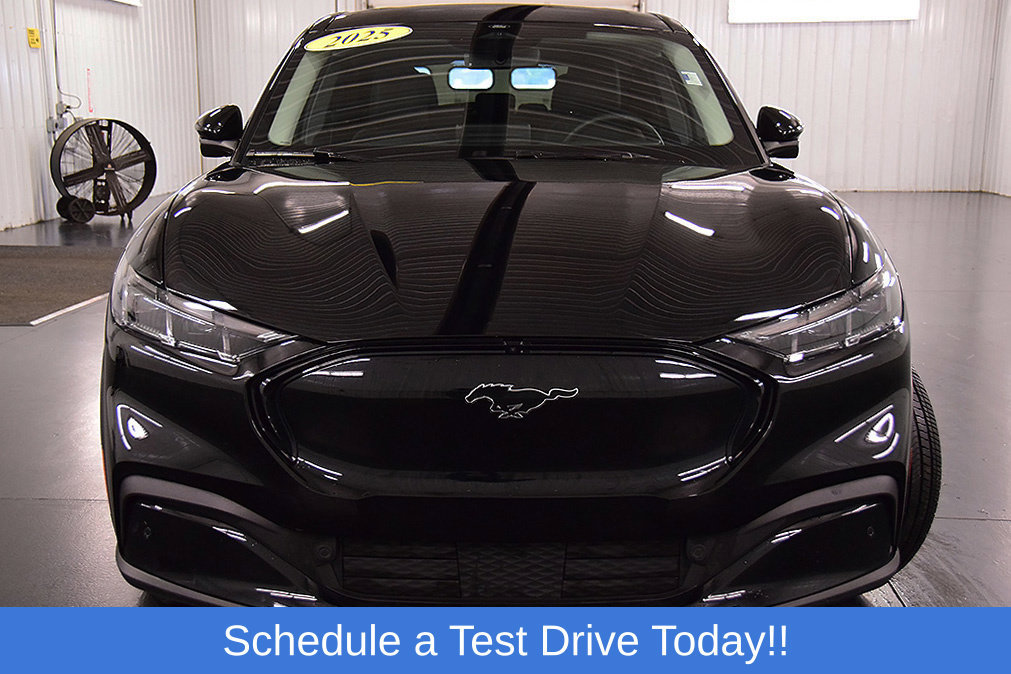 Used 2025 Ford Mustang Mach-E Premium AWD/4WD image 2