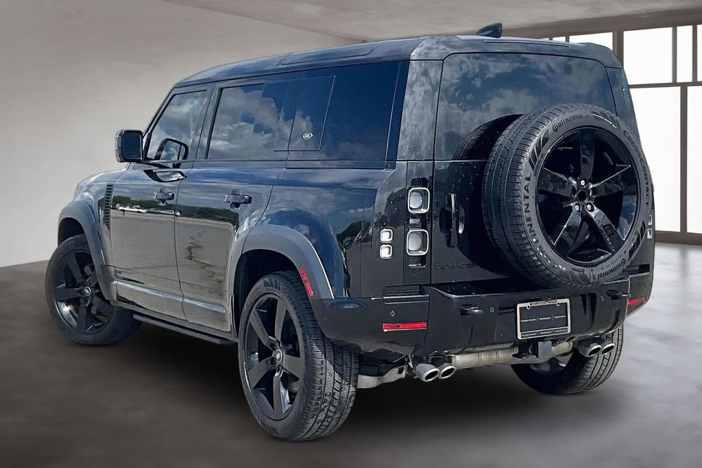 Used 2023 Land Rover Defender 110 V8 image 12