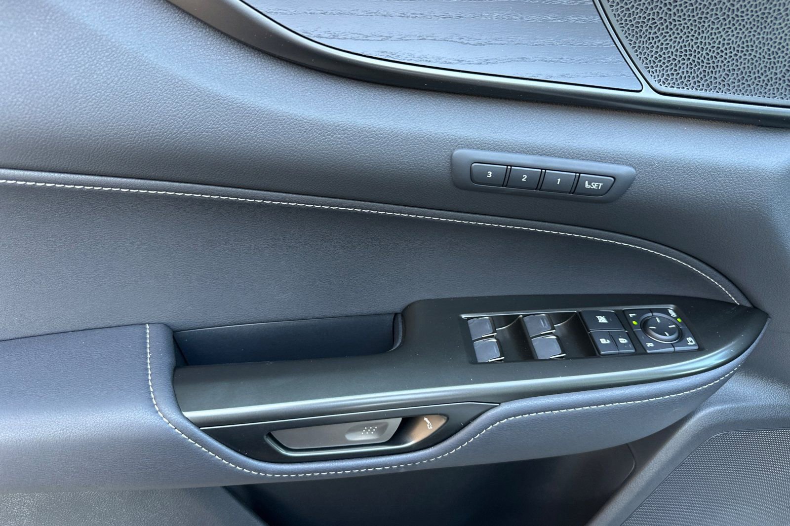 New 2026 Lexus NX 450h+ AWD w/ Luxury Package image 14