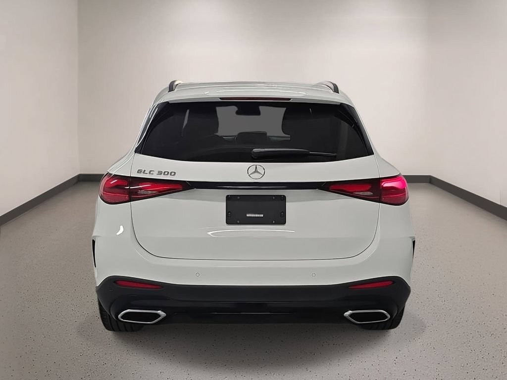 Used 2023 Mercedes-Benz GLC 300 image 6