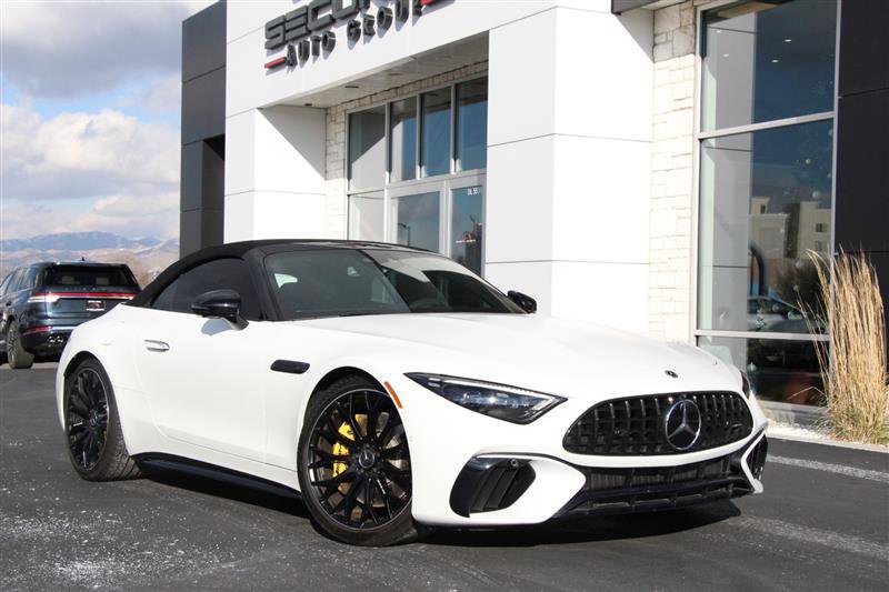 Used 2022 Mercedes-Benz SL 63 AMG 4MATIC image 3