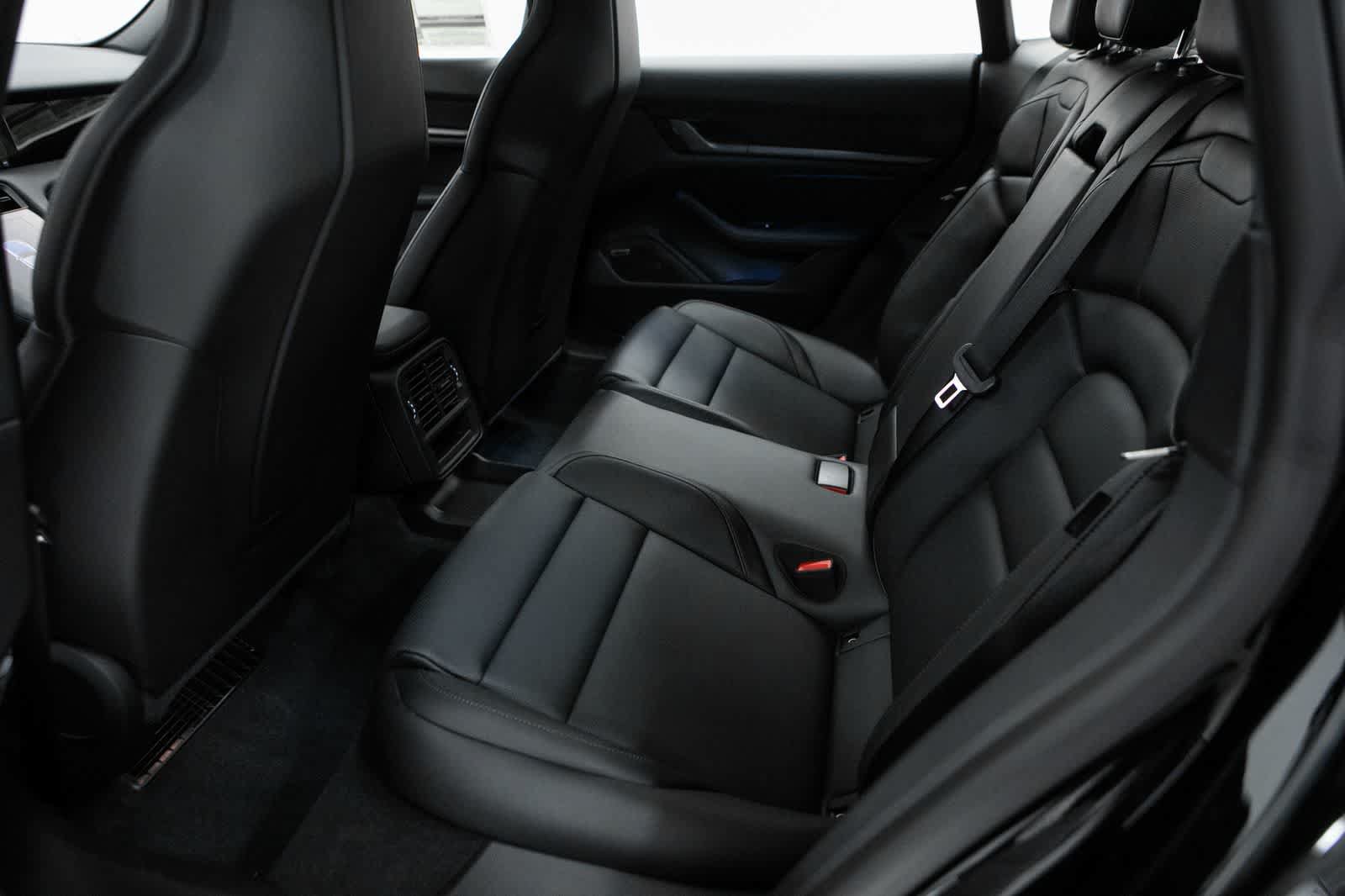 New 2026 Porsche Taycan AWD/4WD image 34