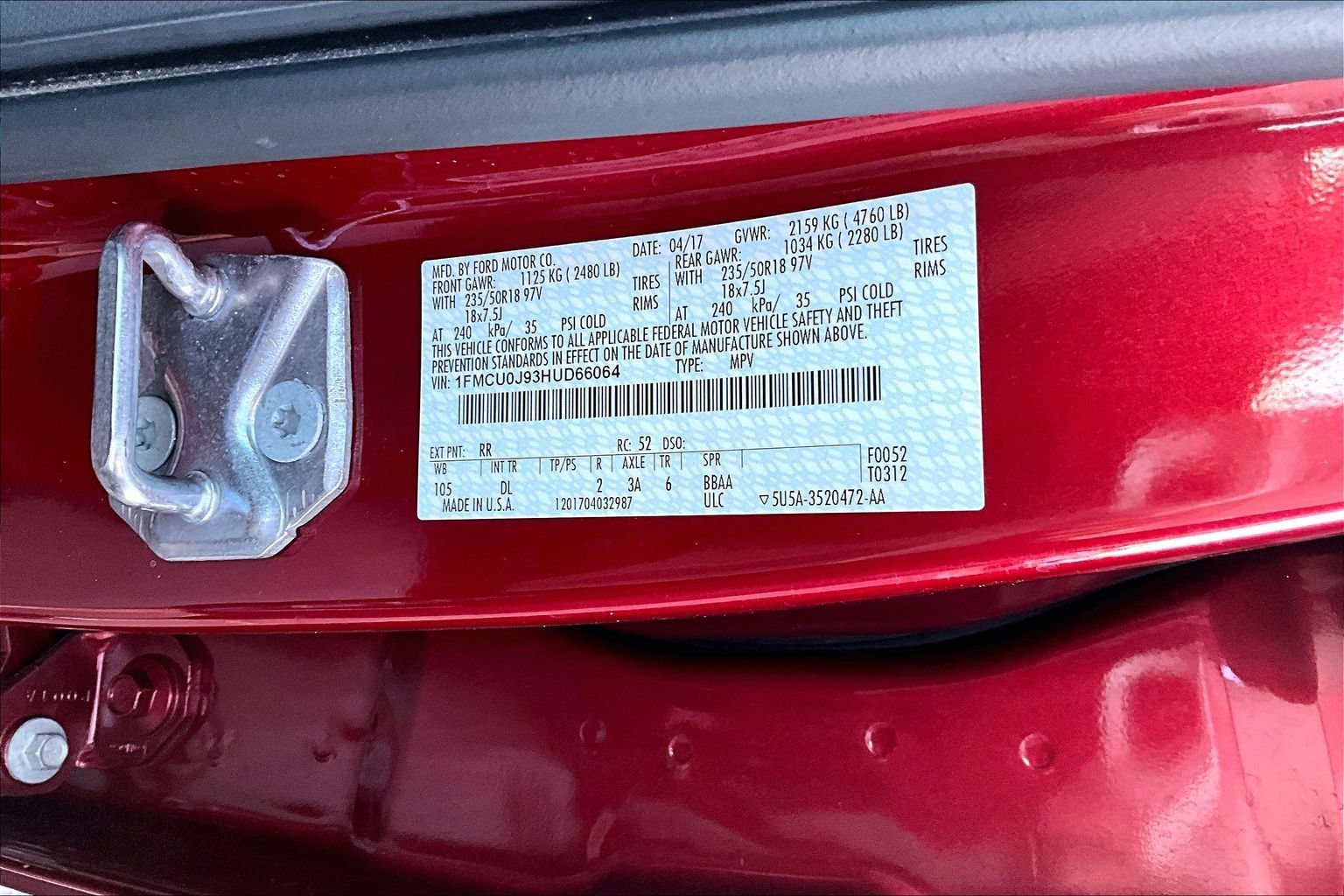 Used 2017 Ford Escape Titanium FWD image 32