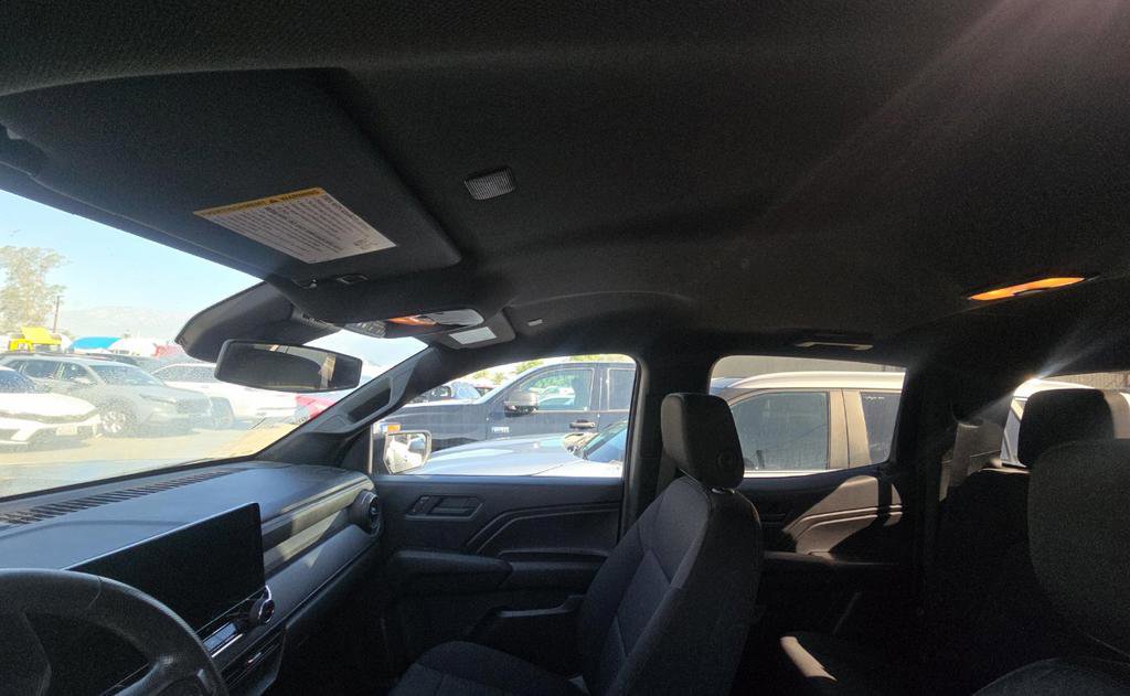 Used 2023 Chevrolet Colorado W/T image 10