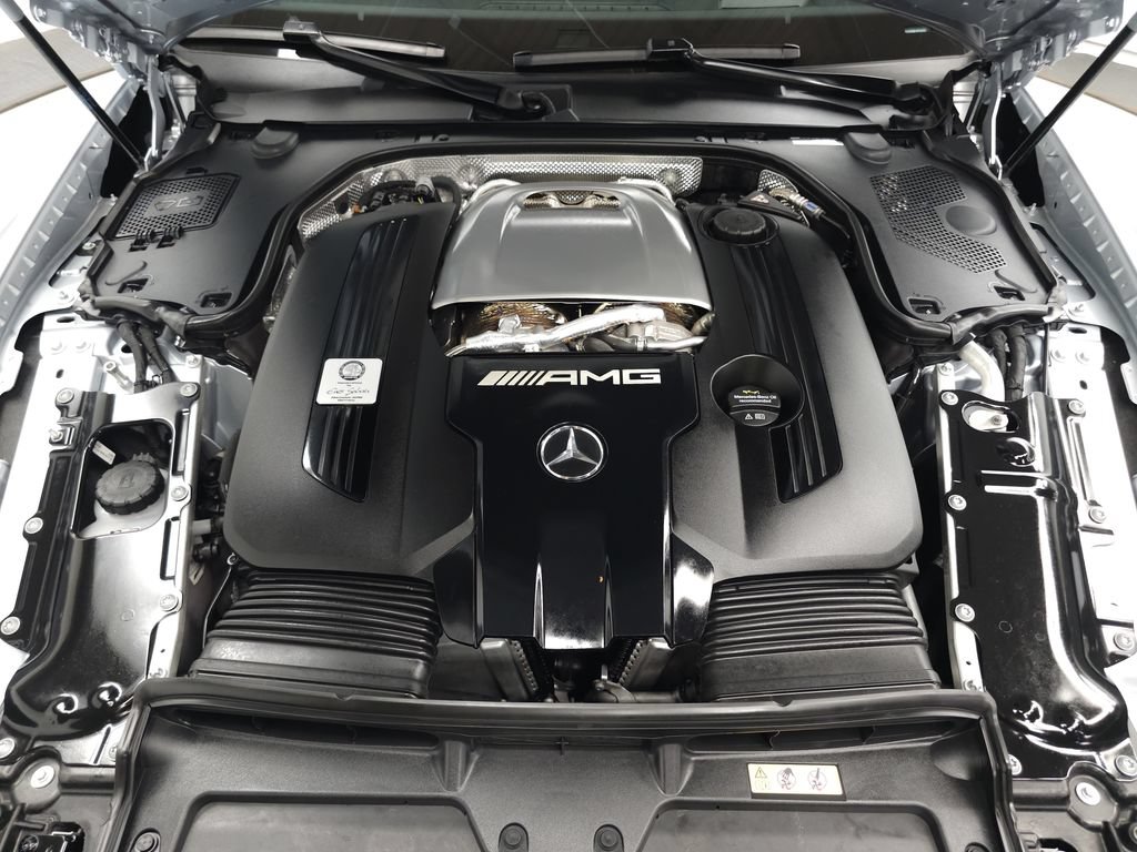 Used 2024 Mercedes-Benz SL 63 AMG 4MATIC image 38