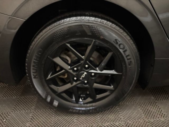 Certified 2025 Kia K5 LXS FWD image 23