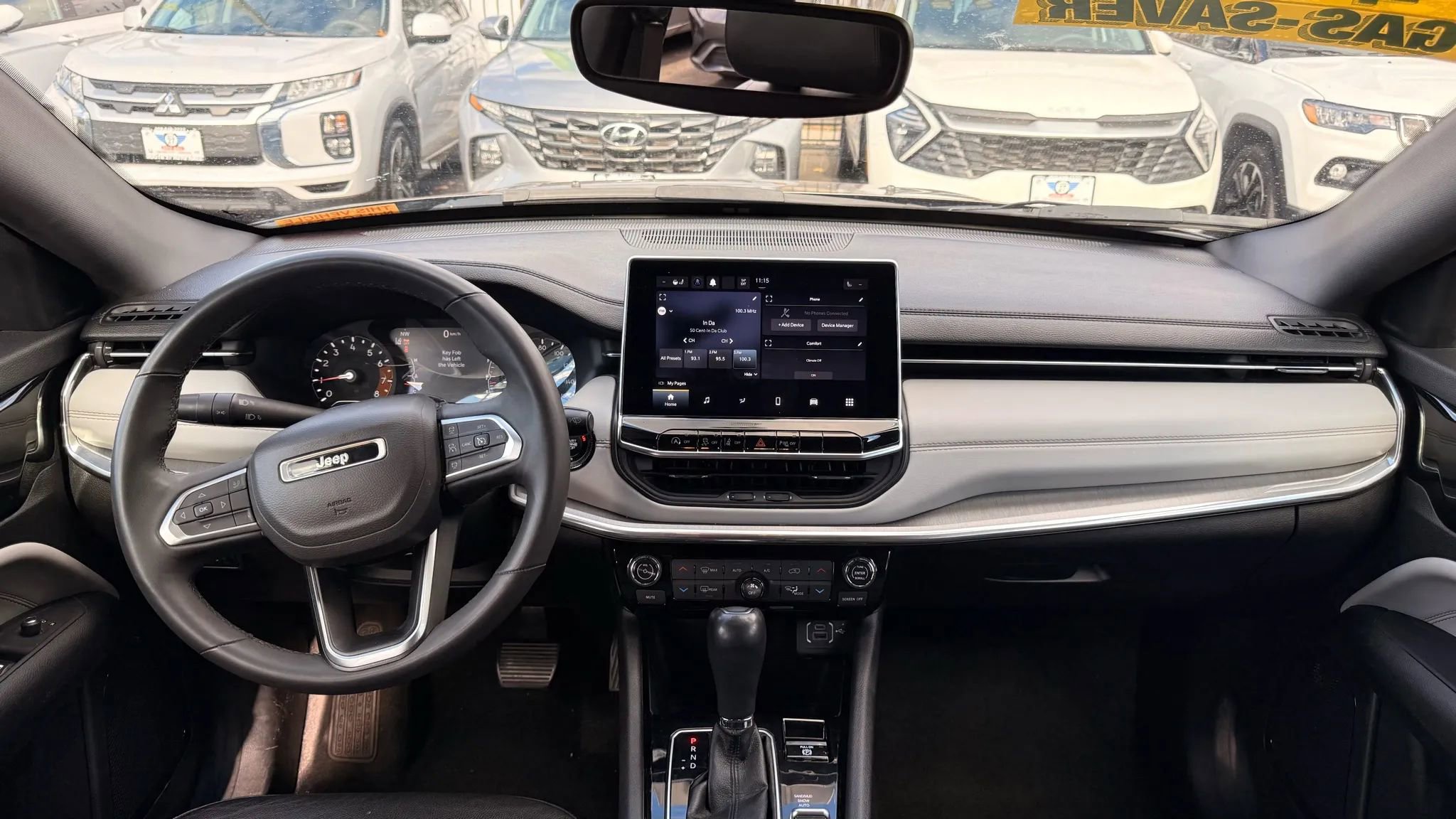 Used 2023 Jeep Compass Limited image 15